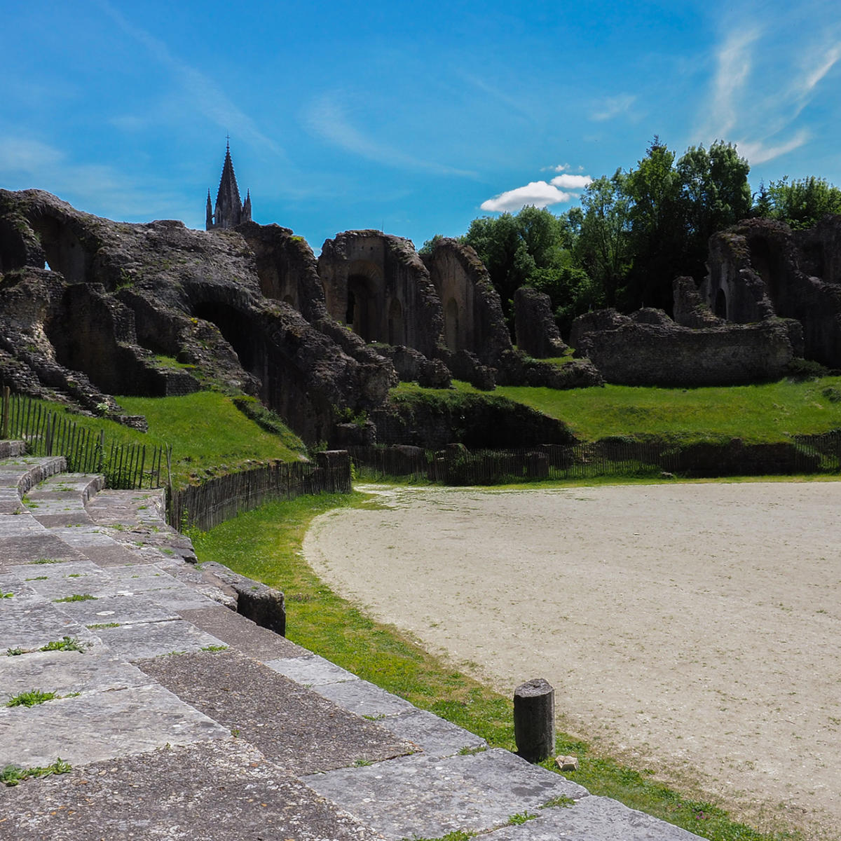 Arènes Gallo Romaines Ville de Saintes