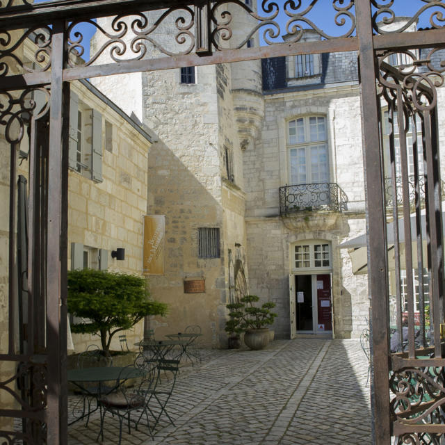 Musée De L'echevinage Extérieur