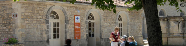 Office De Tourisme saintes