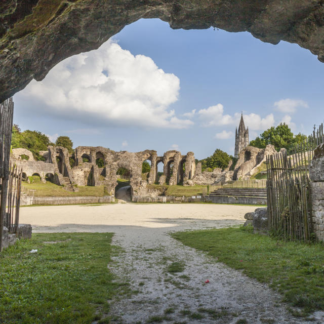 Arênes romaines à Saintes