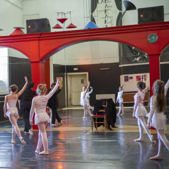 Espace Chavagne Danseuse