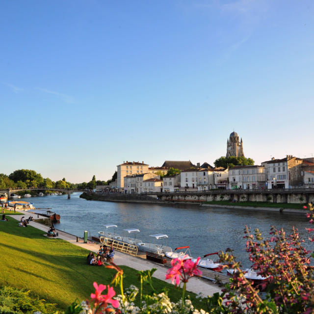 Fleuve charente saintes