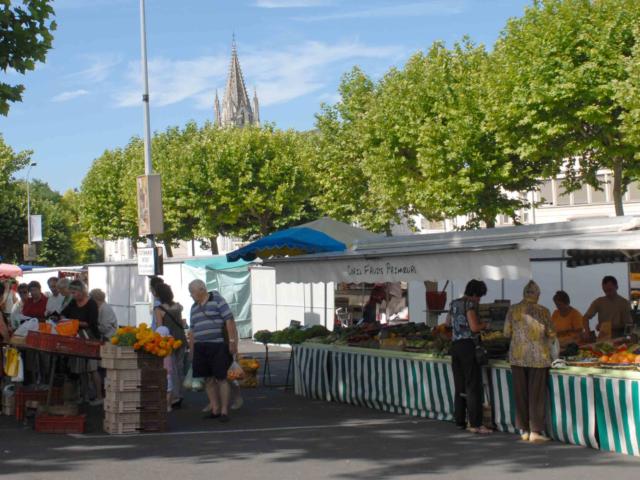 Marché Saint Louis