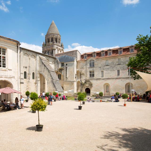 Abbaye Sébastien Laval